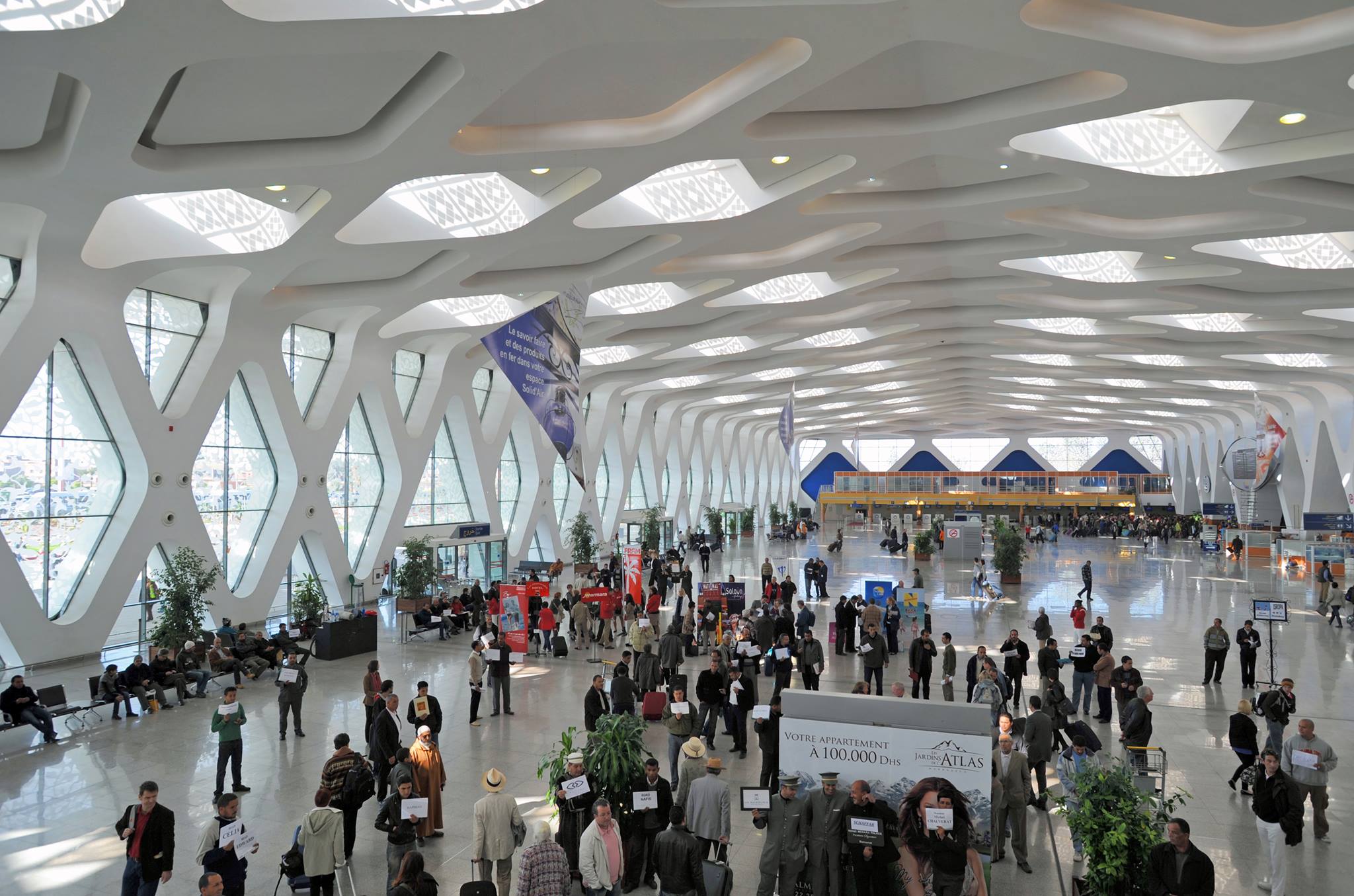 أزيد من 12 مليون مسافر استعملوا مطارات المغرب خلال 8 أشهر من 2022