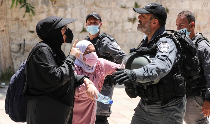 “الاتحاد الأوروبي” يدعو إلى وقف عنف المستوطنين في القدس