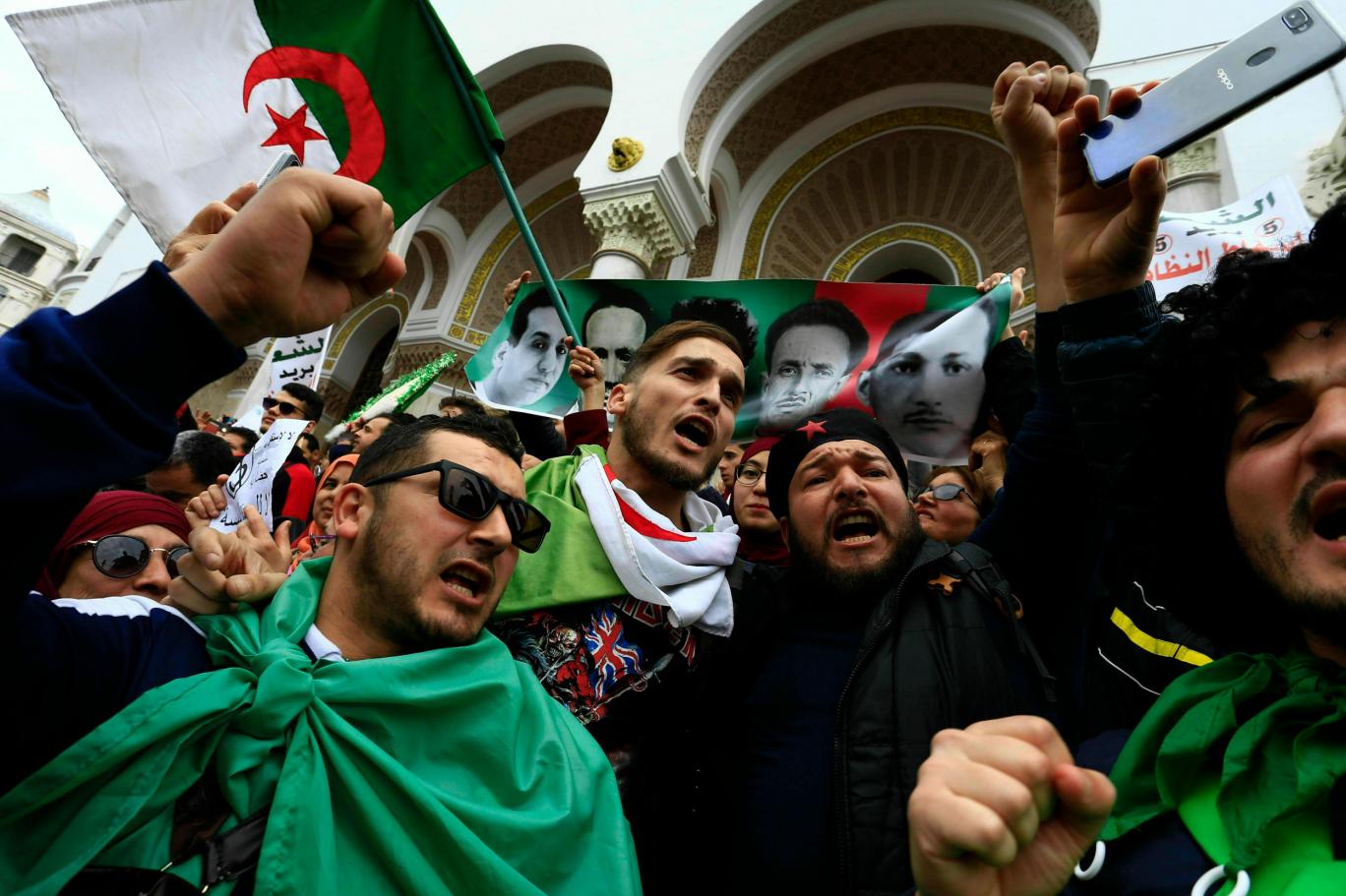 أحزاب سياسية جزائرية تدعو إلى بناء جبهة ضد القمع