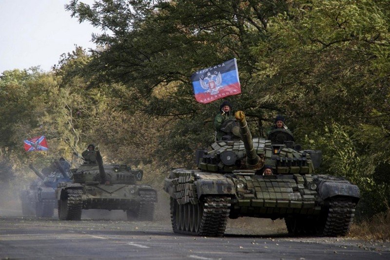 قوات روسية تنسحب من الحدود الأوكرانية