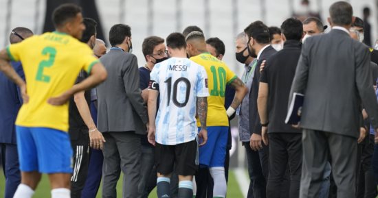 فيفا” تقرر إعادة مباراة البرازيل والأرجنتين ضمن تصفيات كأس العالم قطر 2022″