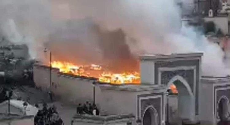 حريق مهول يلتهم دكاكين بسوق حي الرصيف بالمدينة القديمة لفاس