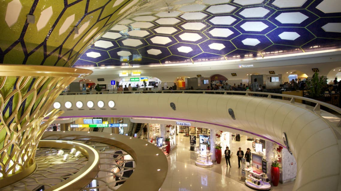 أبو ظبي تحدث “القائمة الخضراء” للمسافرين القادمين إليها