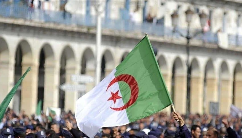 الجزائر: تجمع للقضاة للاحتجاج على القوانين المنظمة للعدالة
