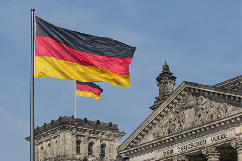 الحكومة الألمانية تعتزم رفع معظم التدابير الصحية في مارس المقبل