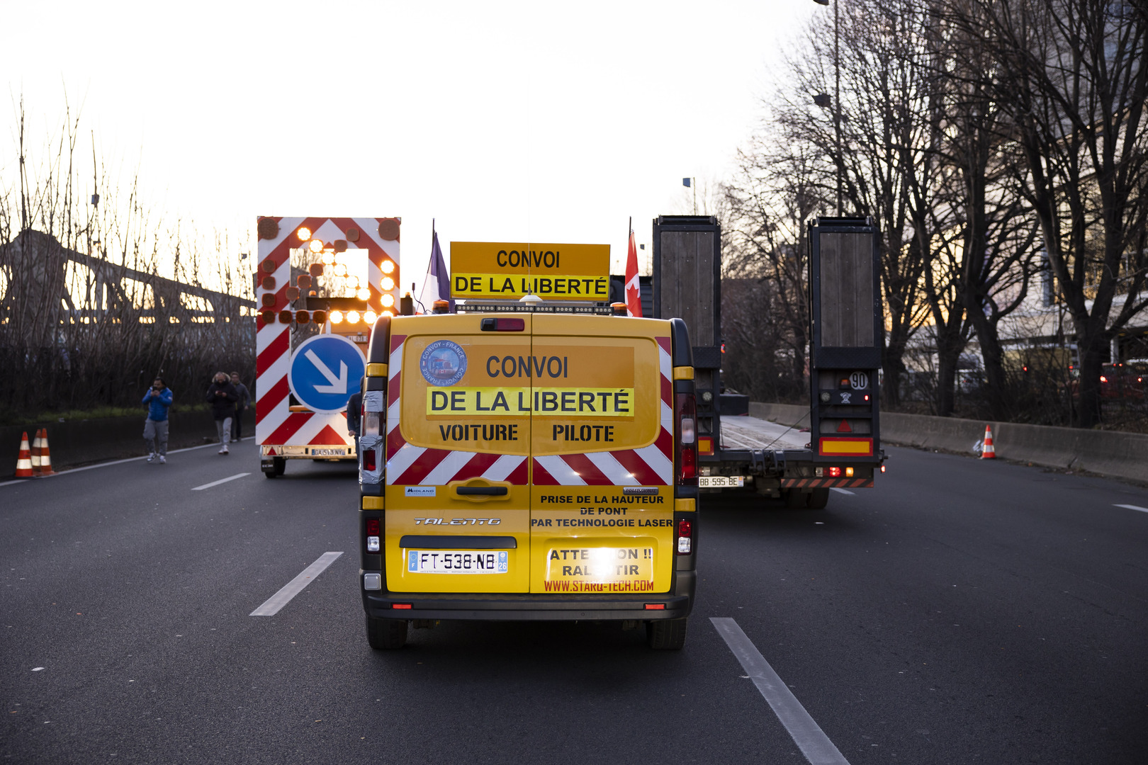 الشرطة البلجيكية تمنع وصول المناهضين للشهادة الصحية إلى العاصمة