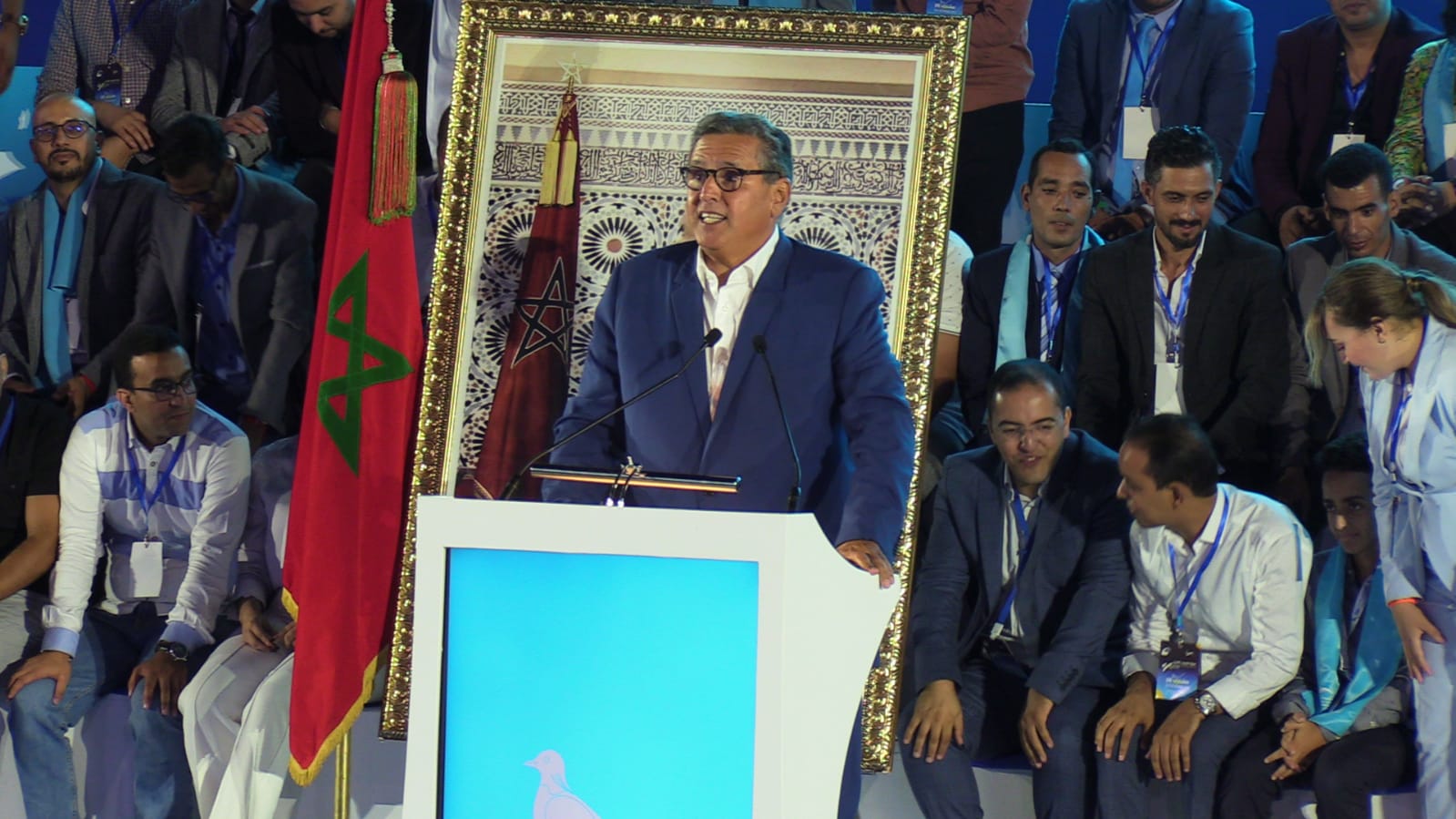 أخنوش: الحكومة تتابع عن كثب ظروف عودة منتخب الناشئين من الجزائر