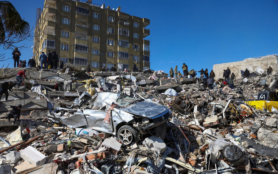 وزير الخارجية: لا وفيات في صفوف المغاربة بزلزال سوريا و154 نجوا من الموت بتركيا