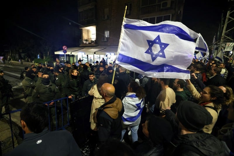 مسيرات غاضبة تجوب الشوارع في تل أبيب