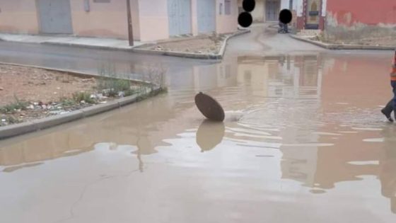 الدريوش : الأمطار تكشف هشاشة قنوات تصريف المياه بجماعة بن الطيب (صور)