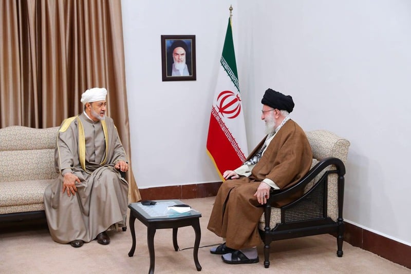 مرشد إيران يرحب بتحسين العلاقات مع مصر