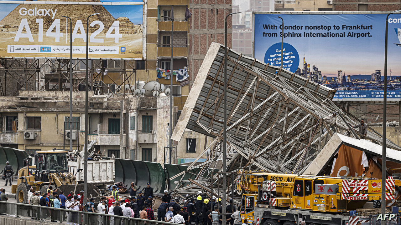 سقوط لوحة إعلانات ينهي حياة شخص ويصيب 5 آخرين بجروح بمصر