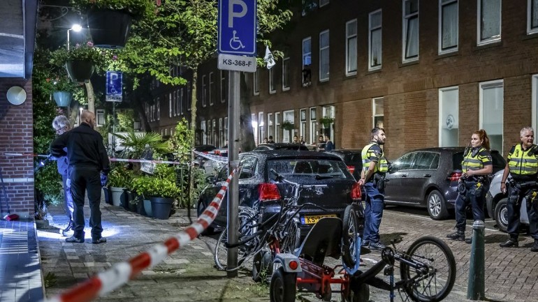 هولندا.. السكان المحليون يتغلبون على المشتبه به بعد انفجار جديد في روتردام