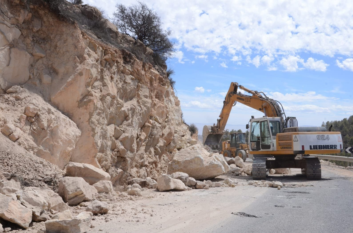 المديرية الإقليمية للتجهيز والنقل تعلن فتح جميع الطرق المصنفة المتضررة في إقليم الحوز
