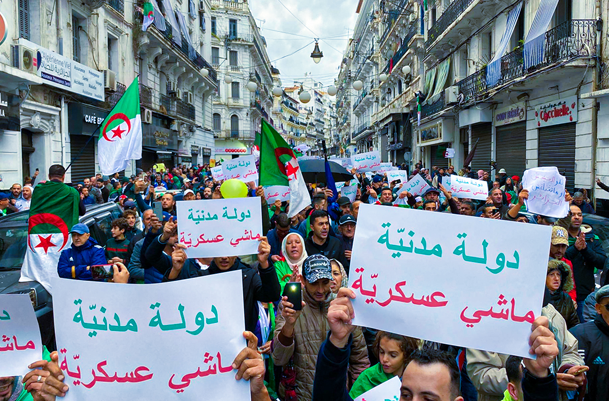 حزب التجمع من أجل الثقافة والديمقراطية يدين الاعتداء على حرية التجمع في الجزائر